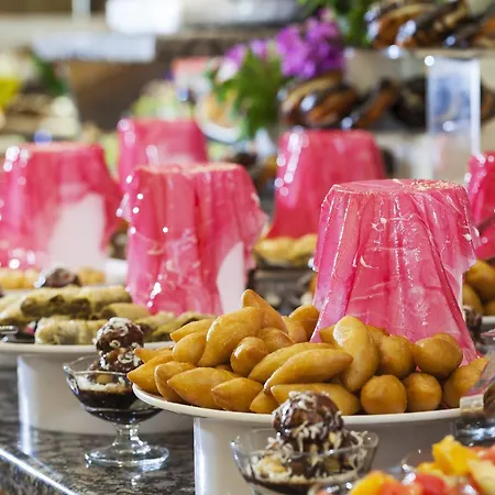 Hane 4* كومكوي